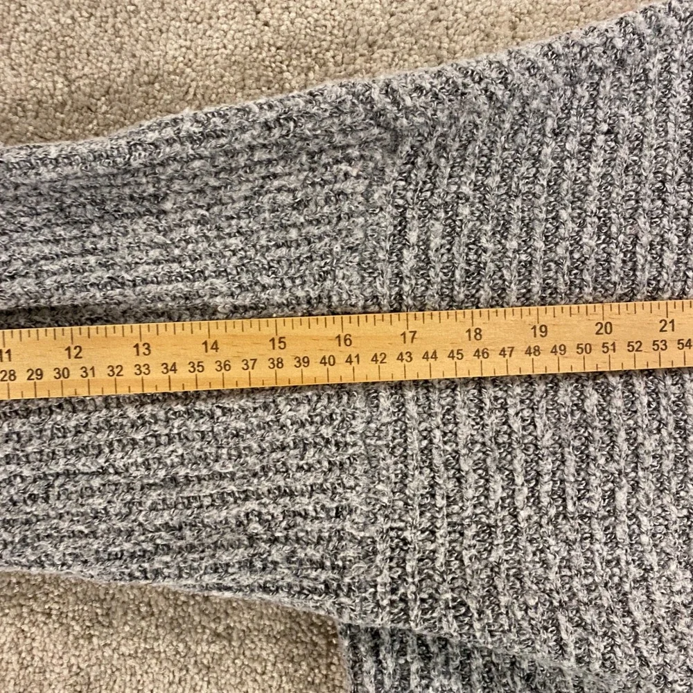 American Eagle Sweater Mens Medium Grey Shaker Rib Knit Crewneck Relaxed Fit